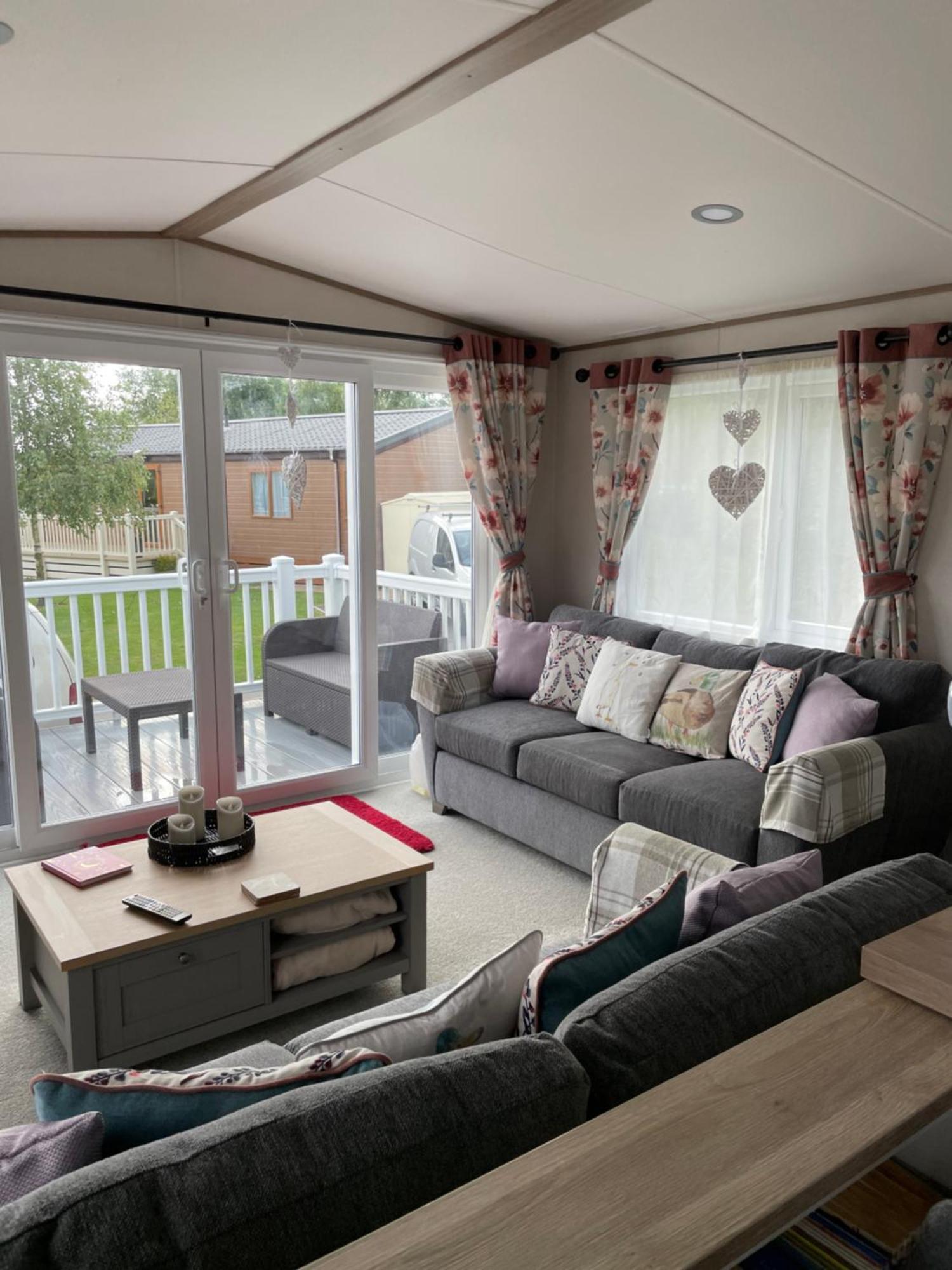 Ellis Retreats At Tattershall Lakes Lincoln Exterior foto